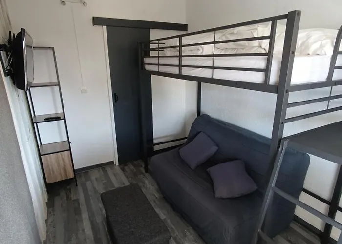 Maison Sur - 500m De La - 4-5 Personnes Hébergement de vacances *